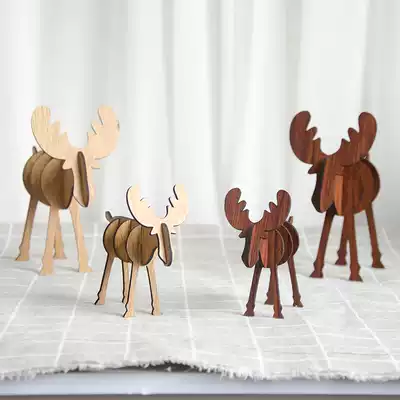European-style creative elk living room desktop ornaments Simple modern wooden mini Christmas Deer holiday home decorations