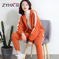 Free breathing two-piece Western style age-reducing pants 2019 winter new trendy cardigan sweatpants casual suit women