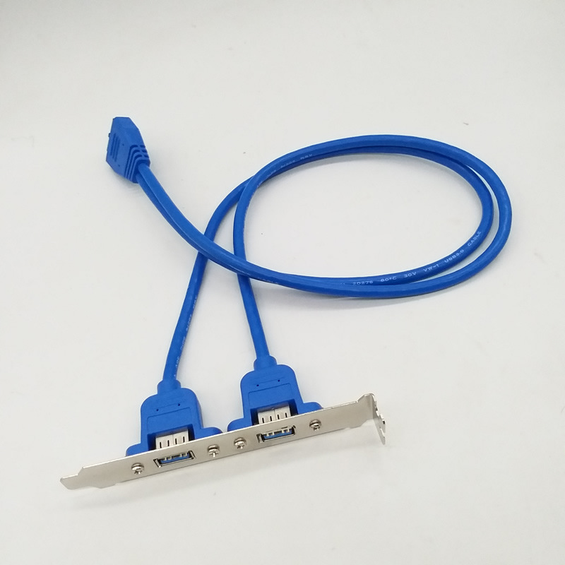 USB3.0挡板线大揭秘：主板20pin转USB3.0数据线，解锁你的电脑扩展潜能！