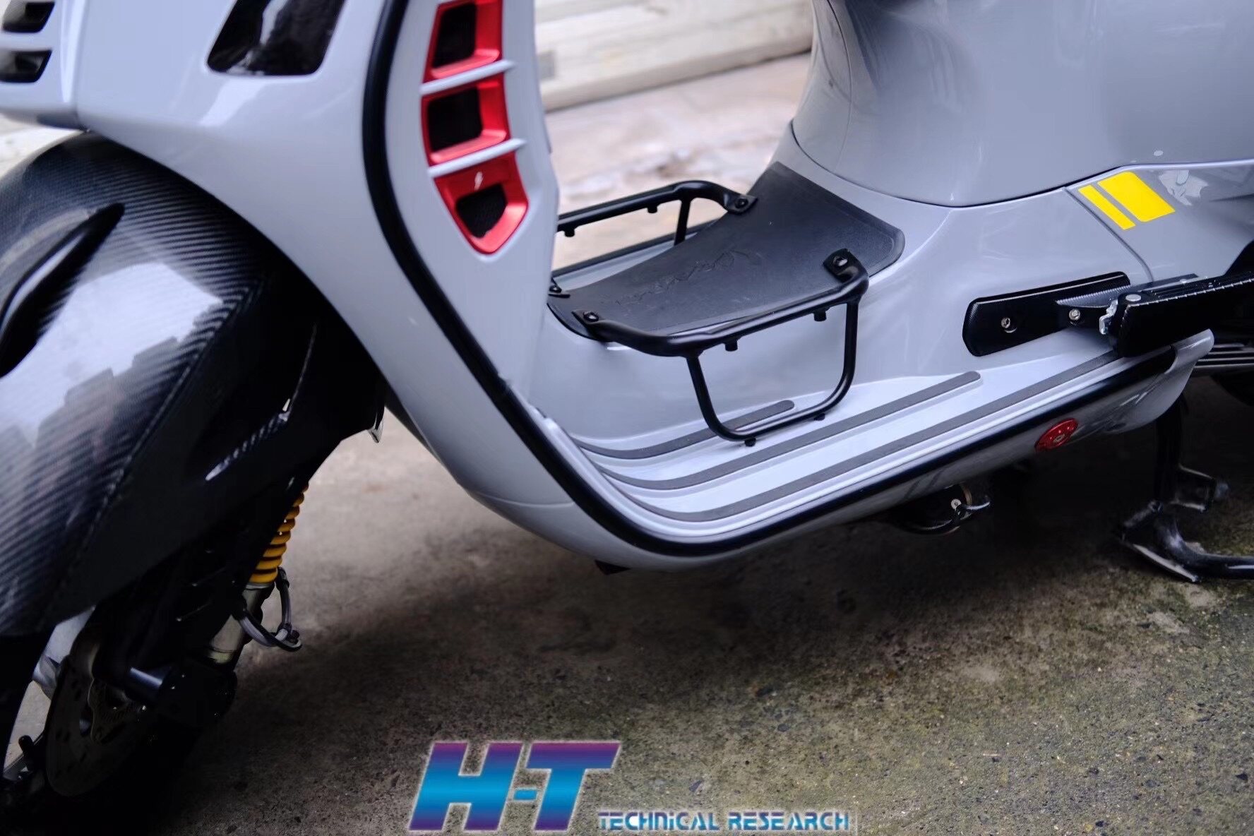 Vespa retrofit VESPA300GTS GTV spring sprint down-to-earth shelf Barbecue Grill Mesh Pocket-Taobao