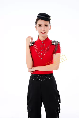 Футболка, чай улун Да Хун Пао, черный костюм, короткий рукав