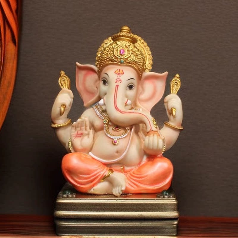 ネパールの手描きで宝石が象嵌された樹脂製の象の頭の富の神、タイとインドの幸運のお守りである車の象の頭の像。