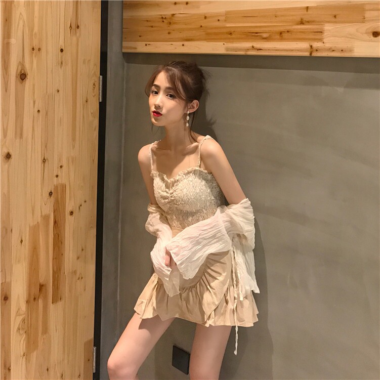 Hyuna autumn and winter net red two or three-piece suit female foreign style sexy skirt two-piece set small suspenders with hot girl cardigan