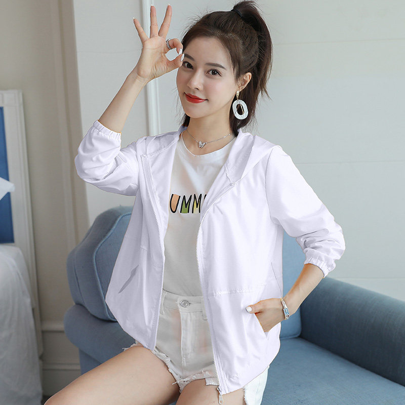 New women's summer sun protection clothing short section 2022 Korean version hooded school season sun protection clothing thin section breathable jacket tide