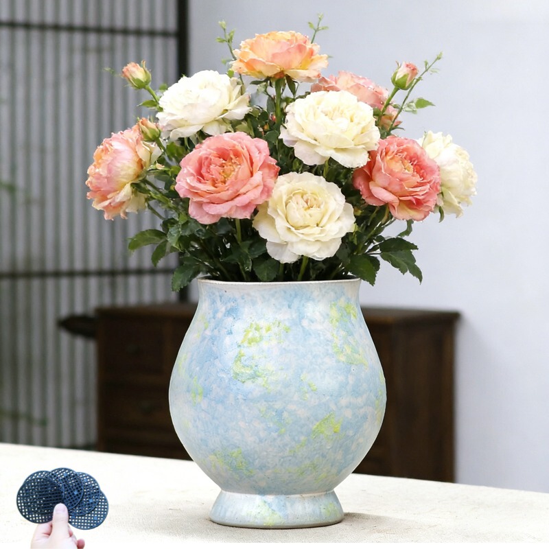 Simple Modern Minimalist Ceramic Flower Pot in Light Blue for Home Use, Suitable for Green Plants and Orchids, Chinese-Style Vintage Flower Vessel Simple Modern Minimalist Ceramic Flower Pot in Light Blue for Home Use, Suitable for Green Plants and Orchids, Chinese-Style Vintage Flower Vessel