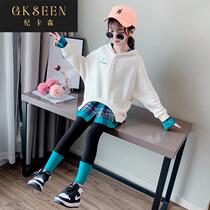 Girls spring and autumn suit 2022 new Korean version of the big childrens foreign style fashionable sweater two-piece set trendy