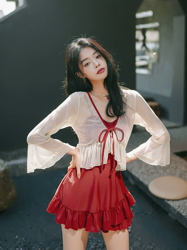 Купальник, комбинезон, пляжный комплект