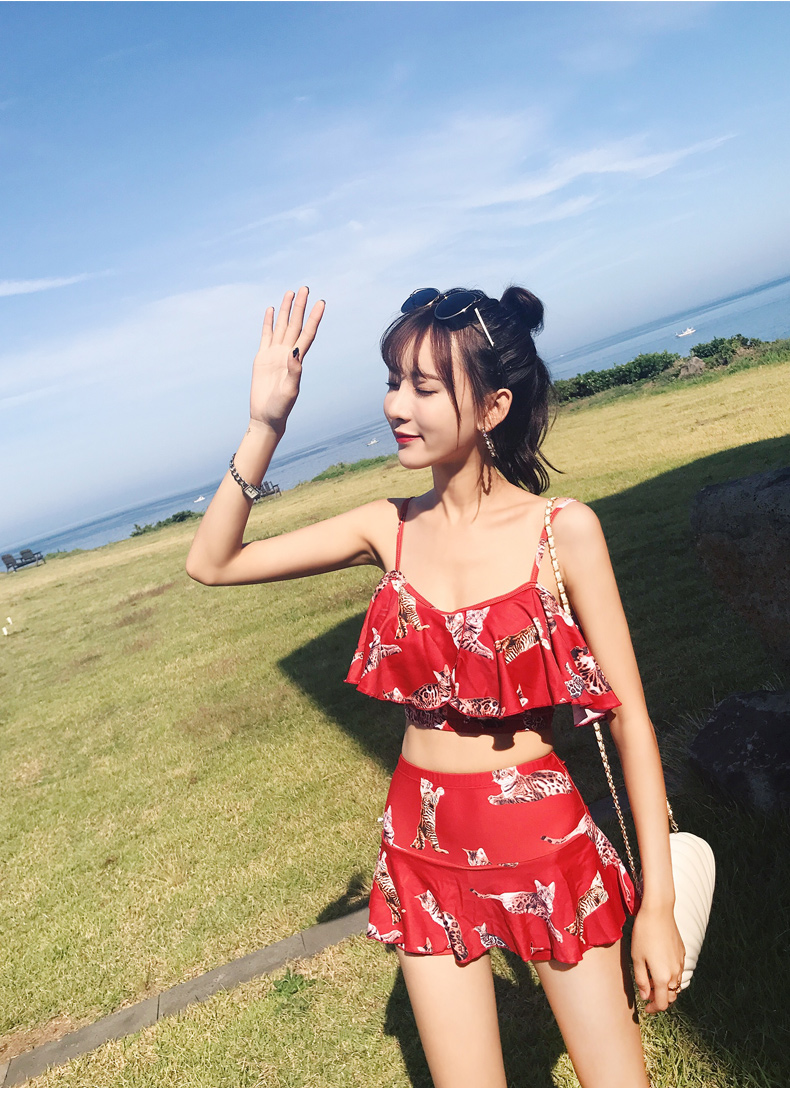 Áo tắm nữ ba mảnh Hàn Quốc suối nước nóng nhỏ hương thơm sexy bìa bụng là mỏng bảo thủ ngực nhỏ tập hợp chia áo tắm đồ bơi 2 mảnh