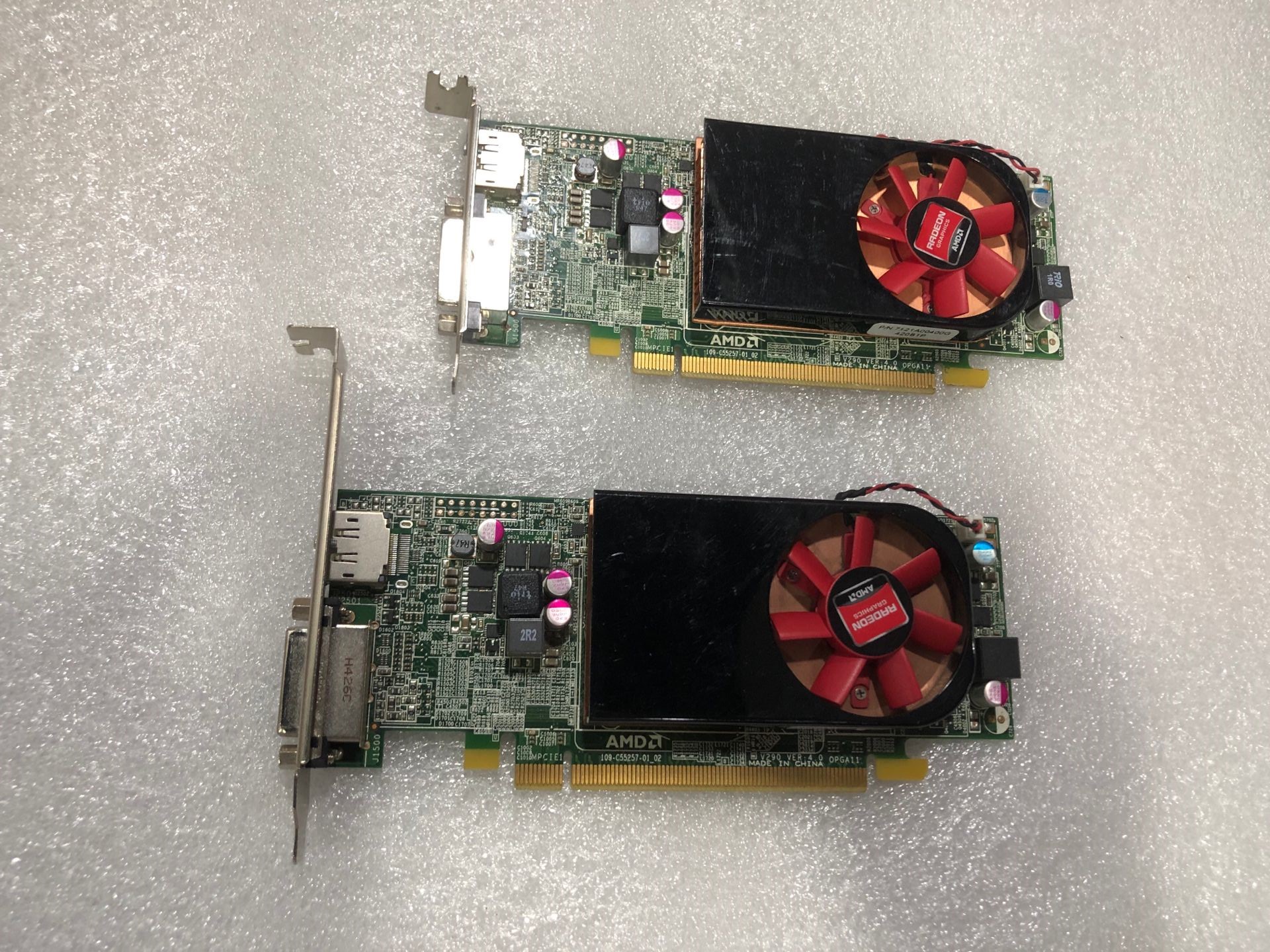 Dell AMD R7 250 2G graphics card semi-high knife card DP 4K HD8570 HD8570 7570 R5 430240