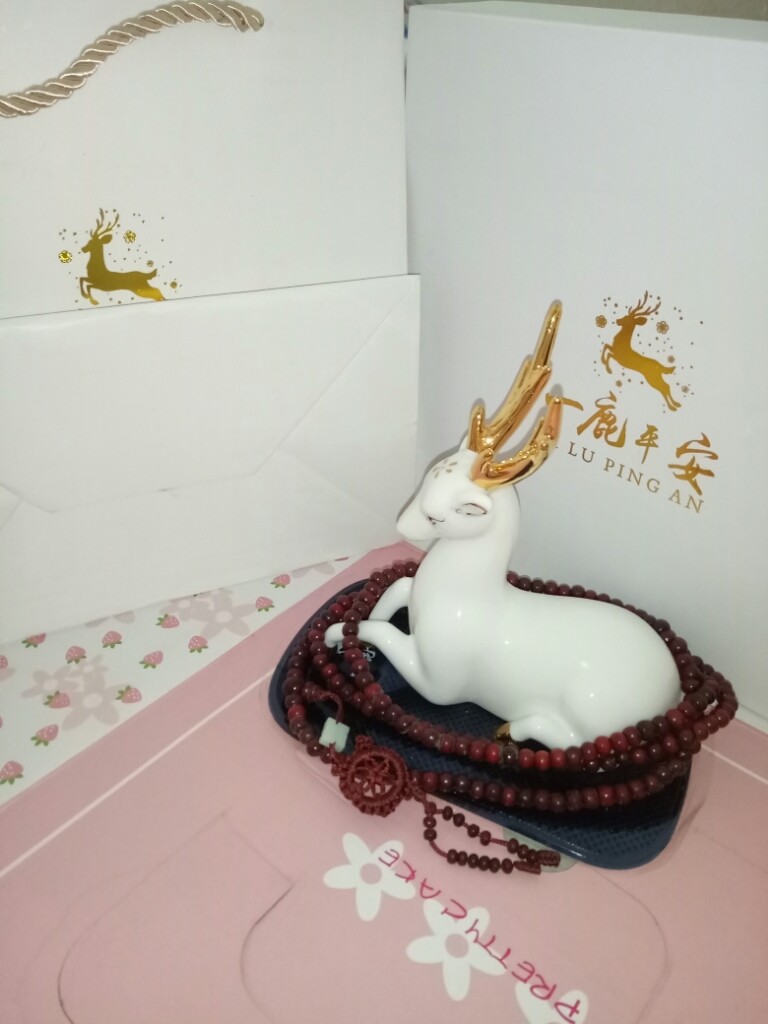 车内饰品摆件汽车车载香水质量怎么样是品牌吗，两大爆款使用效果评测_搜券