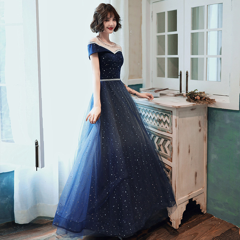 Annual meeting evening dress female 2023 new banquet gas field queen temperament fairy air fantasy starry sky host dress skirt