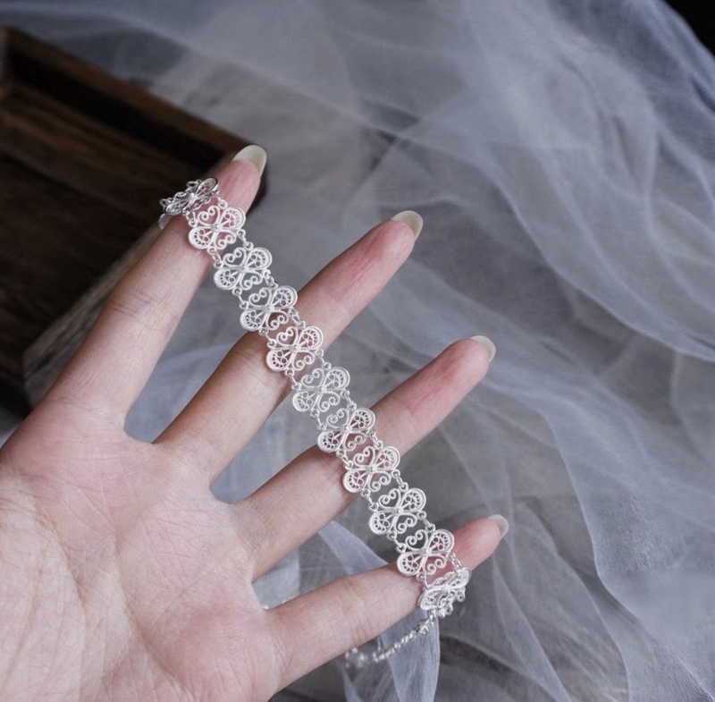999 Pure Silver Ethnic Handmade Floral French Lace Hollow Lace Bracelet 999 Pure Silver Ethnic Handmade Floral French Lace Hollow Lace Bracelet