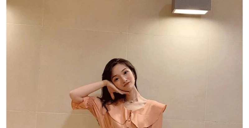 Pháp mùa hè 2019 phổ biến váy eo giảm béo cổ áo búp bê retro nhẹ nhàng váy gió cổ tích váy dài - Sản phẩm HOT