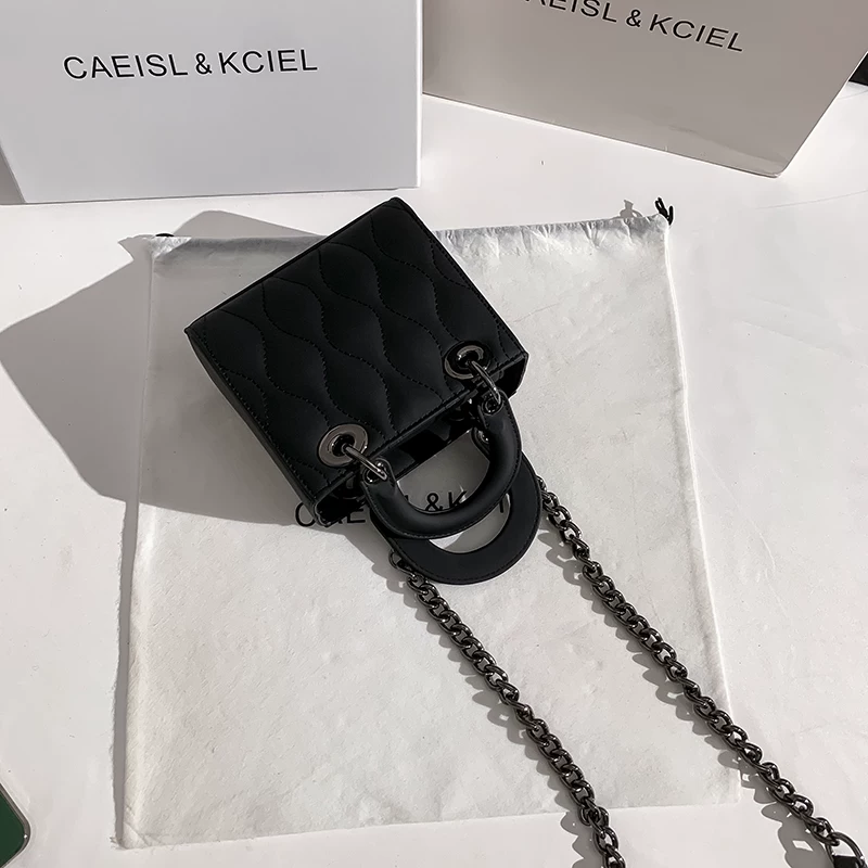 Demi-season матовая сумка через плечо CAEISL & KCIEL, стиль высокого качества, коллекция 2023