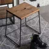 Старый сосновый железо железа, столик для обувного стула, табуретка высокая скамейка ретро Творческие промышленные ветряные винные бары, дома с табуретом