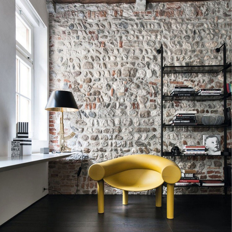 High-end spot modern style glass fiber horseshoe chair light luxury outdoor sofa model room net red fashion armchair