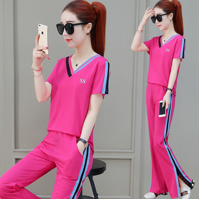 V-Neck Short-Sleeved Wide-Leg Pants Sports Suit for Women 2026 Summer Stylish Casual Mom Dance Two-Piece Set V-Neck Short-Sleeved Wide-Leg Pants Sports Suit for Women 2026 Summer Stylish Casual Mom Dance Two-Piece Set