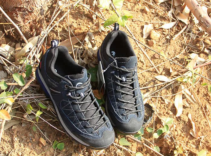 Nga outventure da low cut giày ngoài trời giày nam đi bộ đường dài giày đi bộ cuộc sống công nghệ chống thấm nước - Khởi động ngoài trời day bao ho lao dong