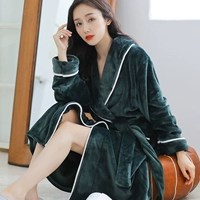 9807 Embedded-Demon Green (самка)