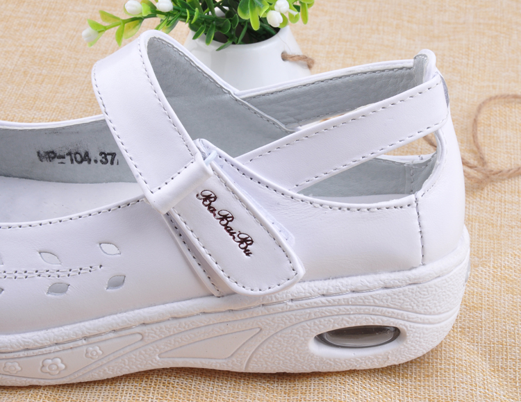 佰 夏季 mùa hè da y tá giày nữ trắng nêm với rỗng breathable non-slip làm việc thấp để giúp dép giày mẹ