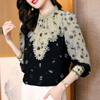 Chiffon shirt ladies spring and autumn 2022 new mother age reduction western style top fake two-piece small shirt long-sleeved shirt