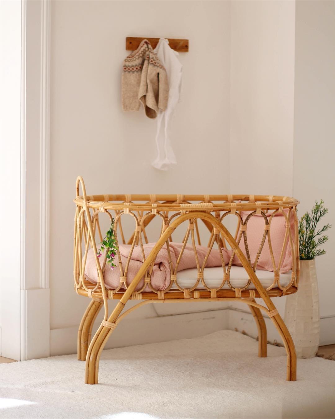 In Nordic Ed-Li Children Bed Baby Vineyard Sleeping Basket Household Natural Indonesian Akie Baby Bed and Photography