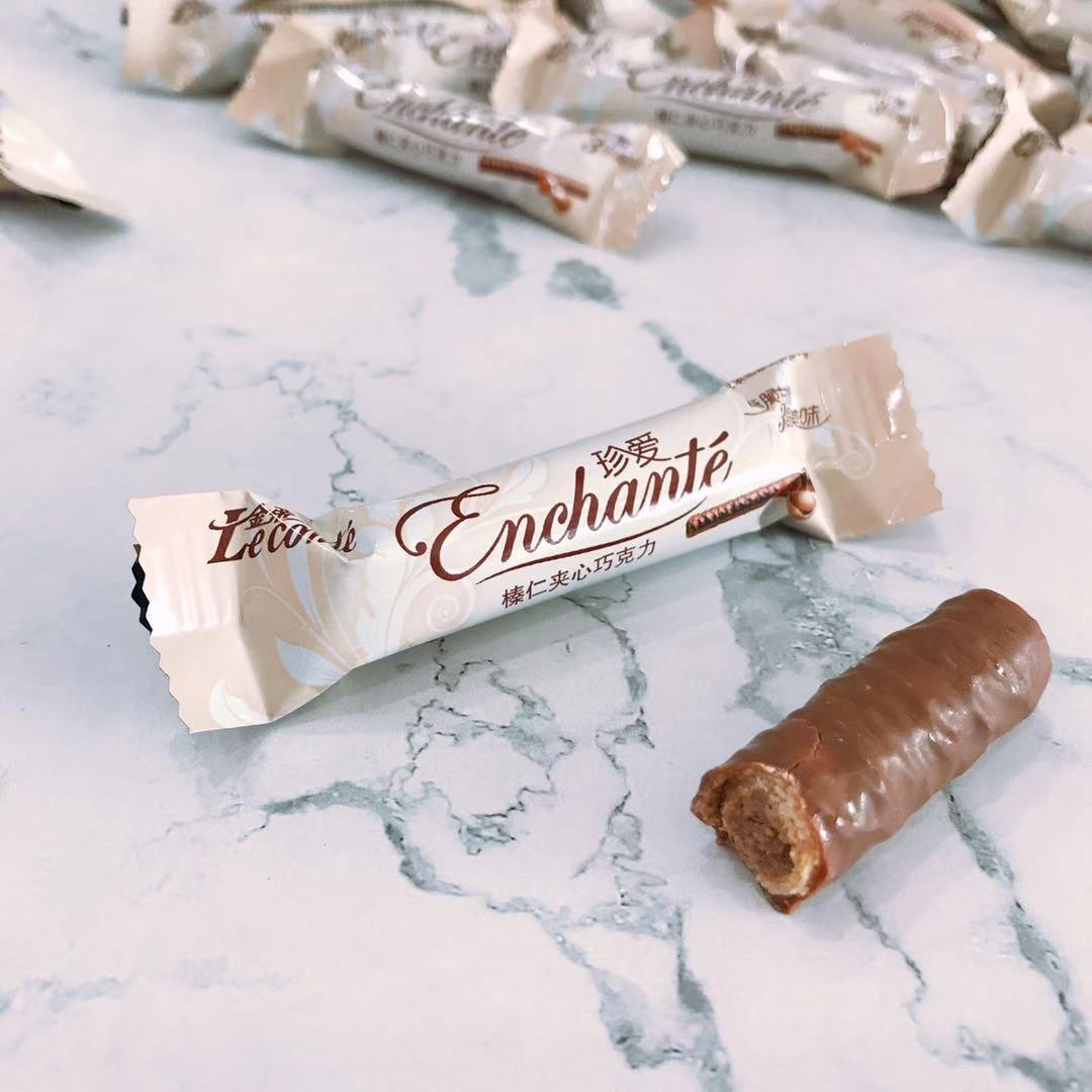 Golden Emperor Cherish Hazelnut Sandwich Chocolate Bar Bulk Wedding Joy Candy Wafer Roll Office Snack Food