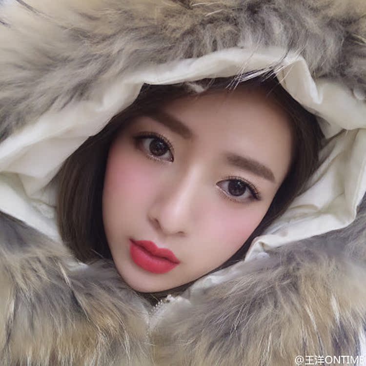 JUNKOEYELASH loạt bồ công anh đen đơn cụm thực vật lông mi giả tròn cao 10 mm với cùng một đoạn lông mi giả - Lông mi giả lông mi giả tự nhiên
