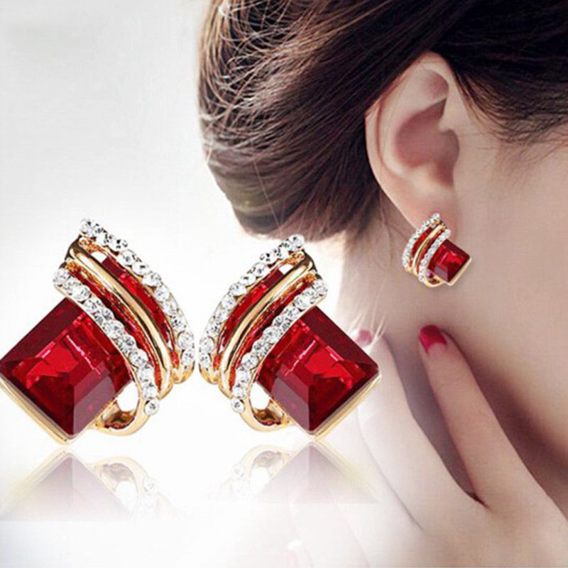 Earshot Woman Temperament Net Red Earrings 2022 New Tide 925 Pure Silver Needle Earbuds 2021 Pops Blunt Silver Earrings