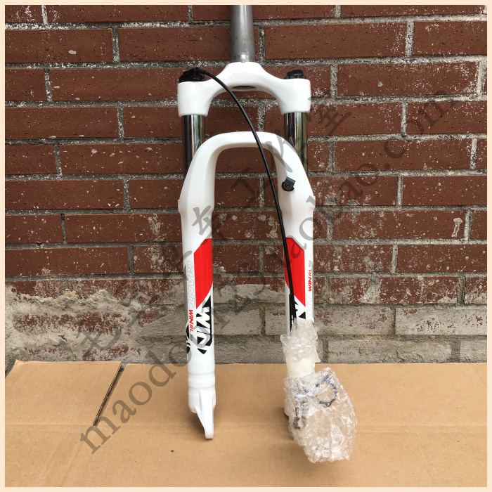 WIN RL MG Oil Spring Wire Control Shock-Proof Lock Dead Front Fork 28 6mm Small Cone 26 Inch Mountaineering Car Bike Front Fork