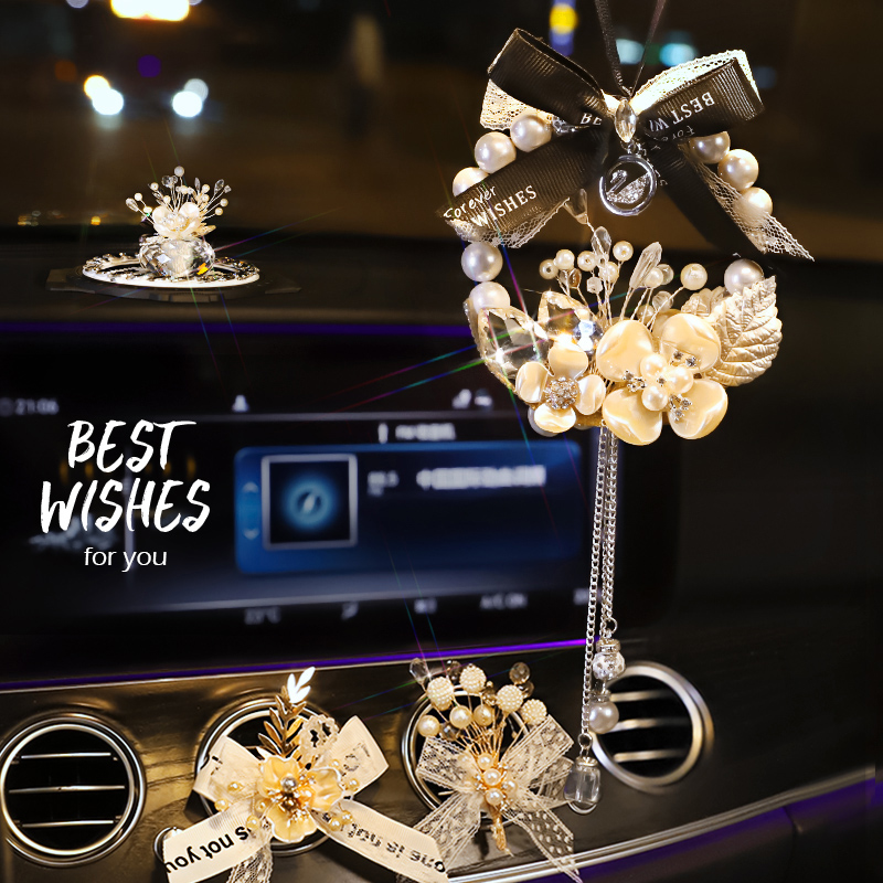 Car pendant car interior decoration pendant high-end creative net red car rearview mirror pendant goddess new car pendant