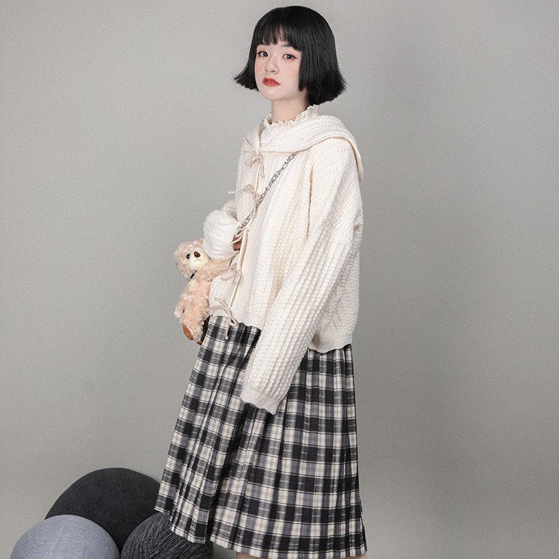 Spring onion fine cut day white knit cardigan women's 2021 spring and autumn thin casual loose lazy wind hooded coat