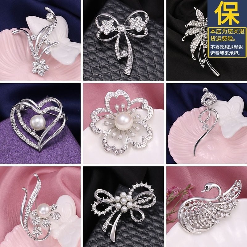 Pearl brooch female fashion minimalist niche design corsage suit cheongsam coat sweater temperament hundred matching accessories