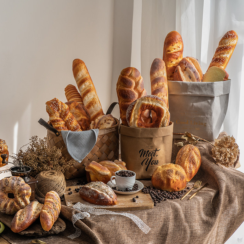 Simulated bread food model bag bag shooting props soft incense sample room kitchen bakery window decoration