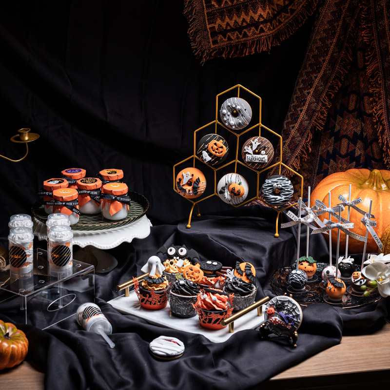 Emulation Cupcake Stick candy Pumpkin Ornament Swing for Halloween Decorative Scene Arrangement Dessert Shooting Props