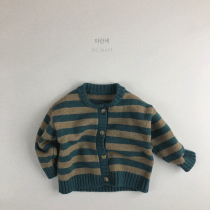 Beautiful color matching ~ childrens new 20 Korean version of Fugusen knitted sweater jacket striped cardigan mens and womens treasure tide