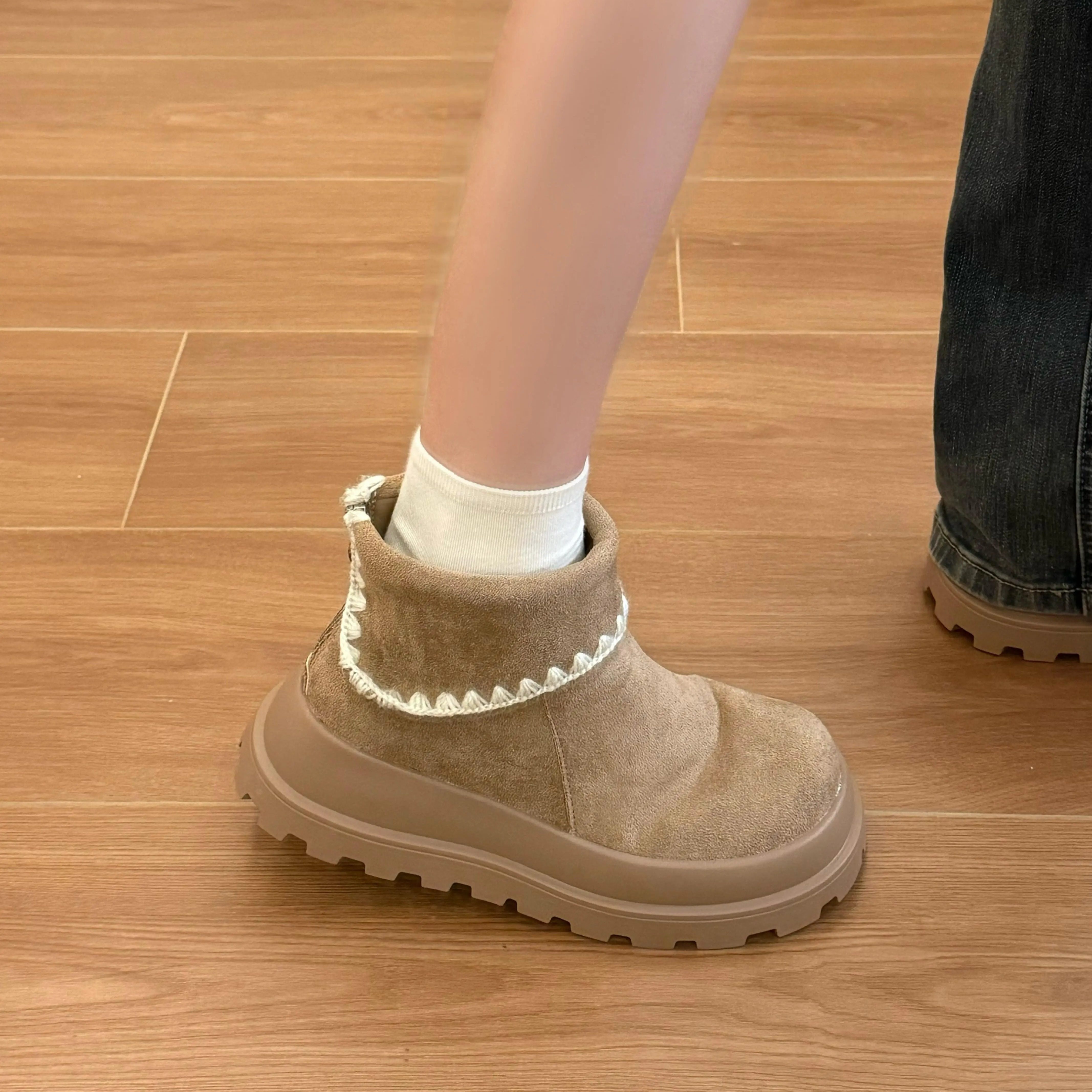 Женские полусапожки Birkenstock в стиле ретро; коллекция 2025 года; сезон осень-зима; новые универсальные ботинки Martin с круглым носком на толстой подошве; замшевые полусапожки