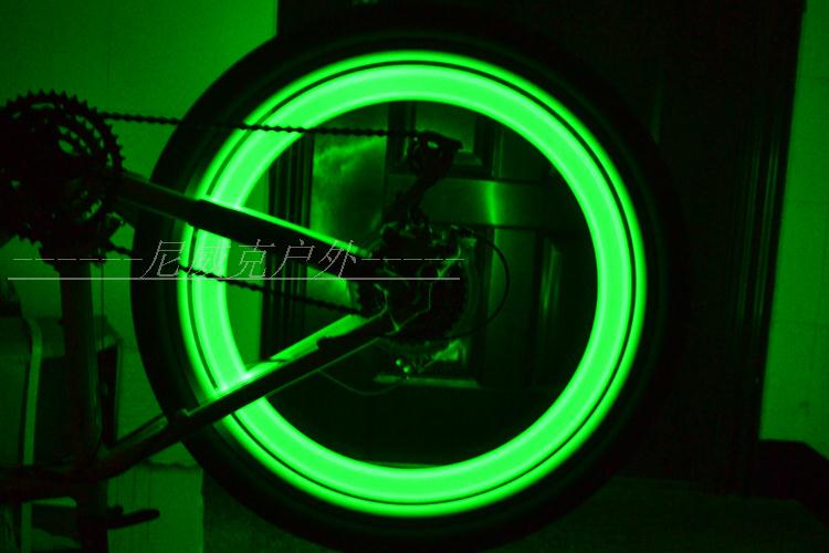 Eclairage pour vélo - feux de Valve - Ref 2400470 Image 44