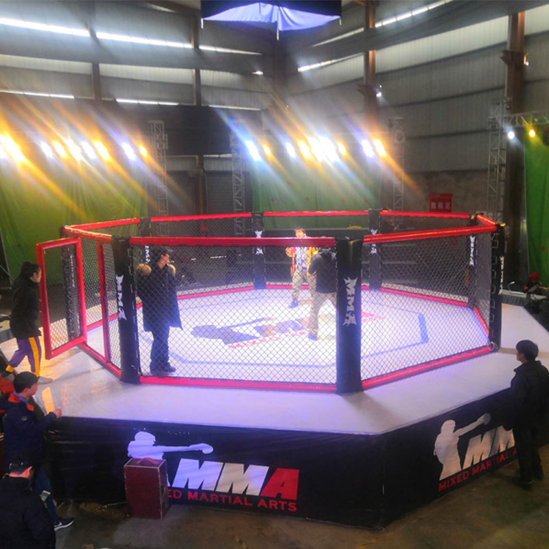 Octagonal cage Fighting cage