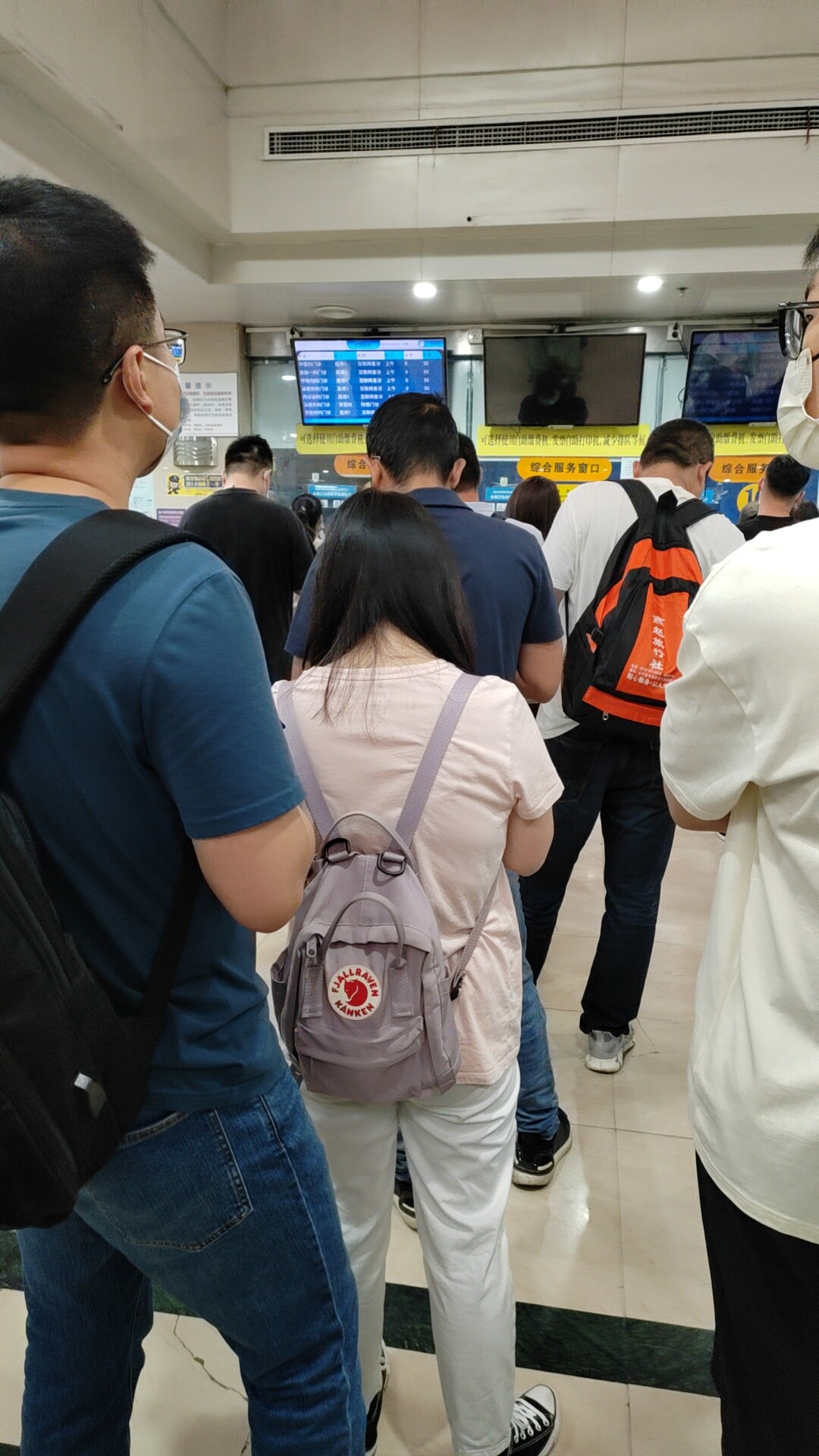 北京陪诊跑腿服务：就医路上的贴心守护者