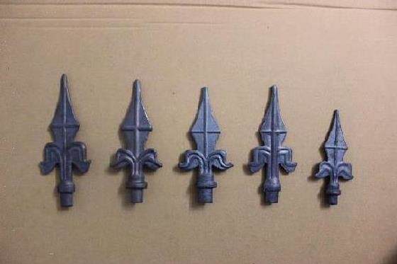 Wrought iron tip fence Pattern Dashilar outdoor traffic Metal door Flower iron door Anti-climbing thorn rebar material anti-theft