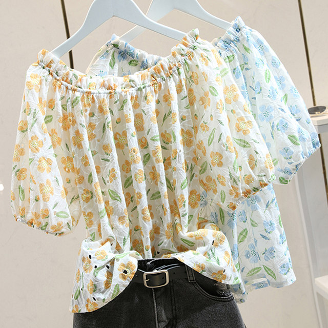 2022 new design sense niche all-match broken flower foreign style top female summer fat sister one word collar temperament t-shirt