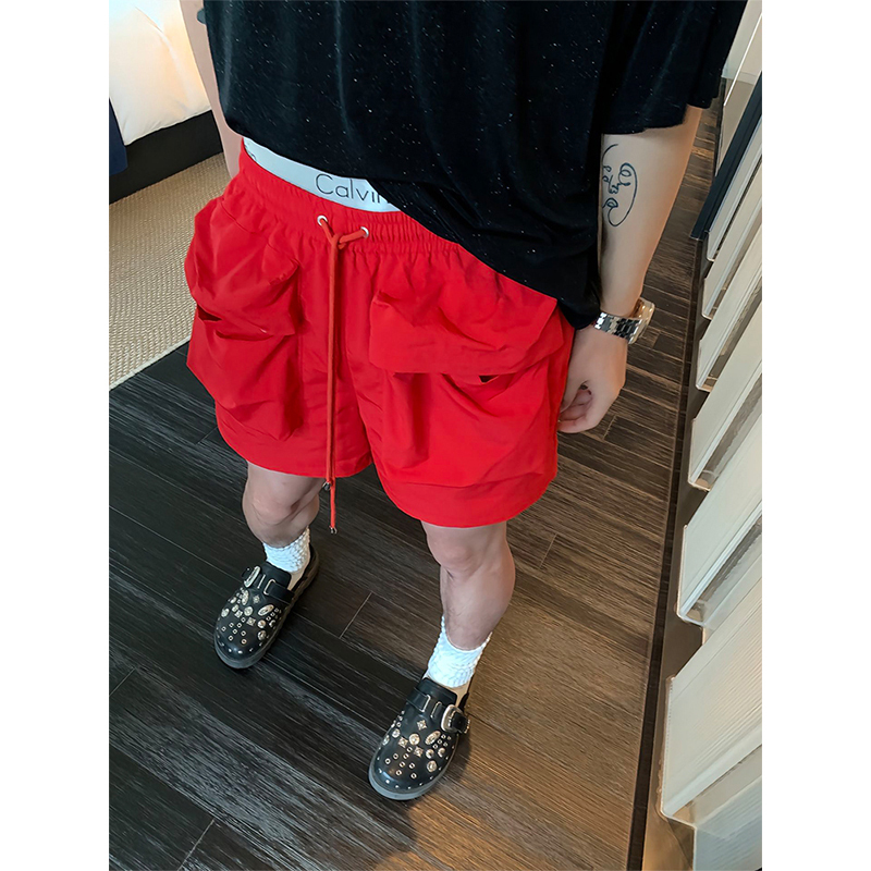 American-Style High Street Large-Pocket Red Shorts for Men, Summer Basketball Sports Three-Quarter Pants, Niche Design Four-Quarter Pants