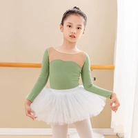 Трава зеленая (белая марля) модель с длинным рукавом