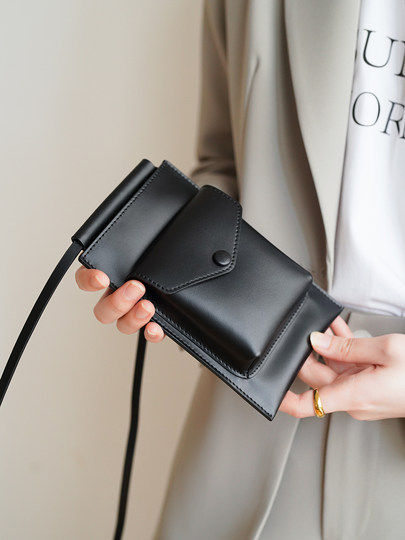 南依原创真皮手机包女斜挎小众随身手机袋2025新款放手机的小包包