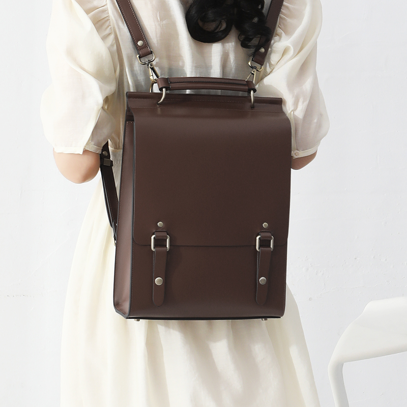 2022 new simple leather casual all-match computer schoolbag leather retro college British style backpack women