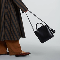 Маленький черный (для iPad mini)