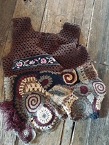 Flower moon ~ irregular design sense hand hook horse clamp vest old embroidery style