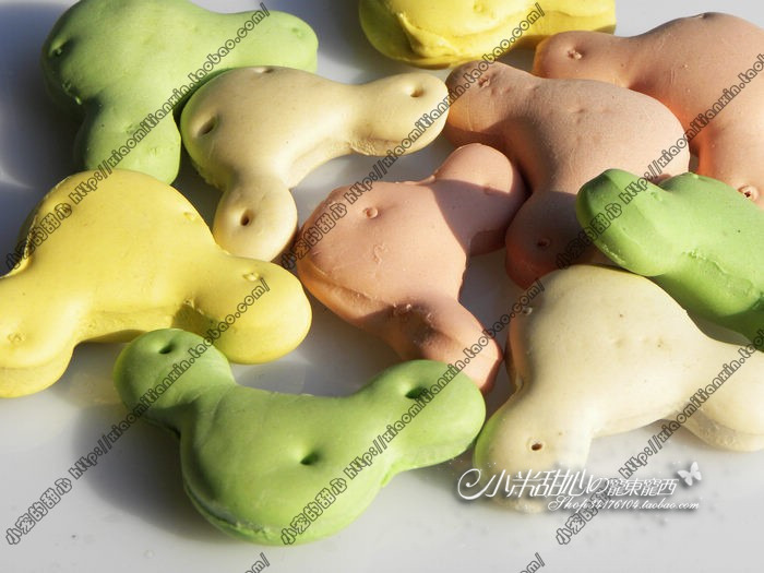 Large Mickey cookies Cheese deodorant cookies Pet snacks A variety of fruity random hair 2 yuan 6