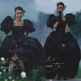 Черное модное свадебное платье подходит для фотосессий для влюбленных